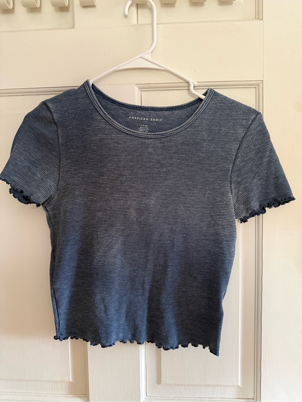 American Eagle Outfitters Faded Blue Ribbed Lettuce-Edge Crop Tee
